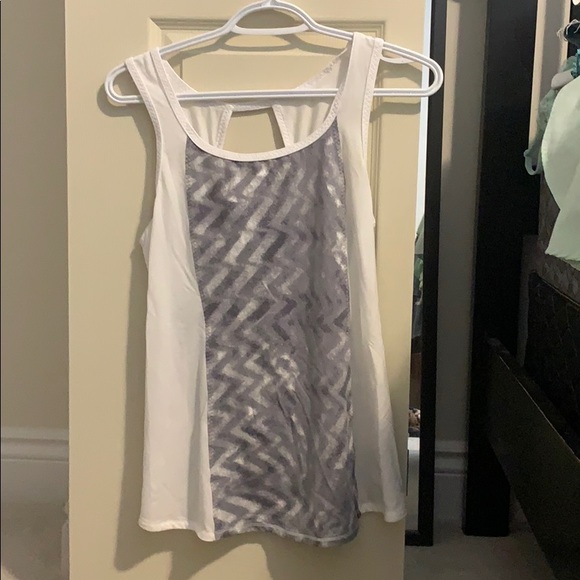 Lululemon Top - Picture 1 of 6